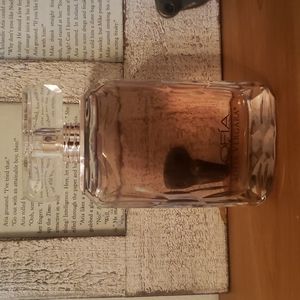 3/$25 Sofia by Sofia Vergara Edp 3.4 oz 100 ml